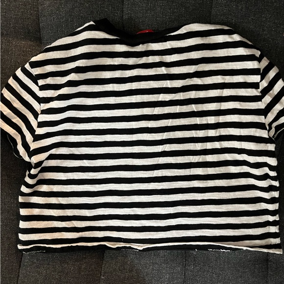 Womens Cropped Guess top - Picture 4 of 5